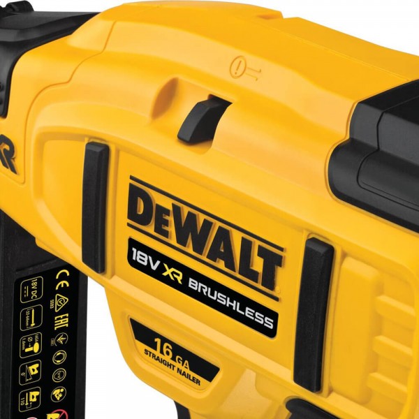Пістолет цвяхозабивний акумуляторний DeWALT DCN662N 18 В XR Li-Ion