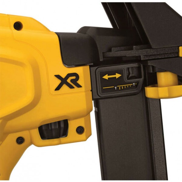 Степлер скобозабивной аккумуляторный бесщёточный DeWALT DCN682N