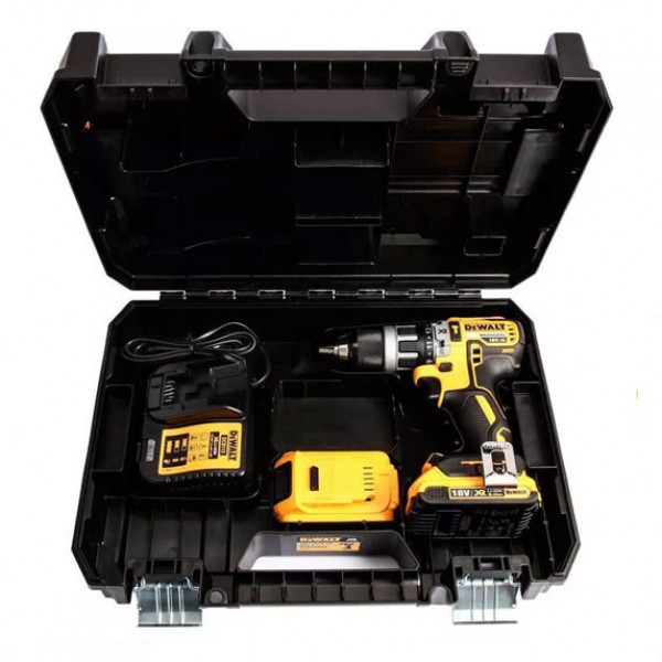 Дриль-шуруповерт акумуляторна безщіткового ударна DeWALT DCD796P2