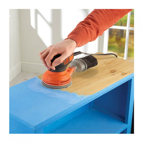 Шліфмашина ексцентрикова мережева BLACK + DECKER KA199