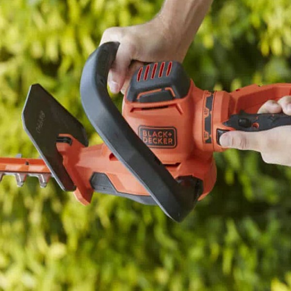 Кусторез электрический BLACK+DECKER BEHTS551