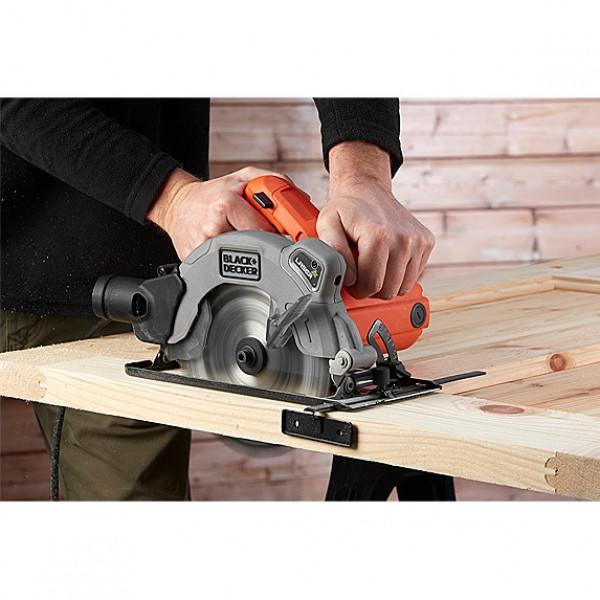 Пила дискова мережева BLACK + DECKER CS1250L