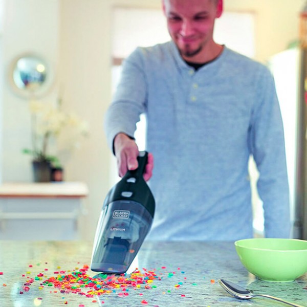 Пылесос аккумуляторный BLACK+DECKER NSVA315J