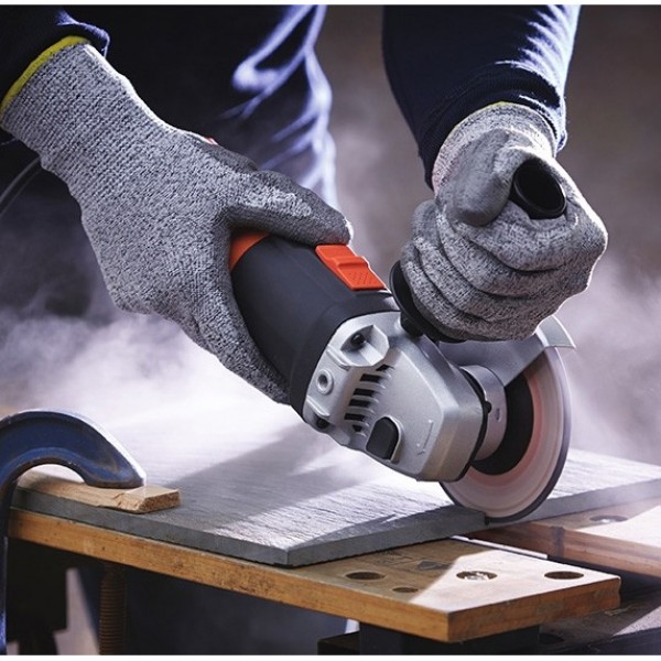 Шліфмашина кутова 125мм BLACK + DECKER KG711