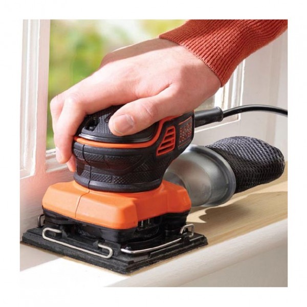 Шліфмашина вібраційна мережева BLACK + DECKER KA450