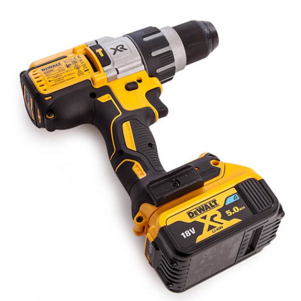 Дрель-шуруповерт аккумуляторная бесщёточная ударная DeWALT DCD997P2B