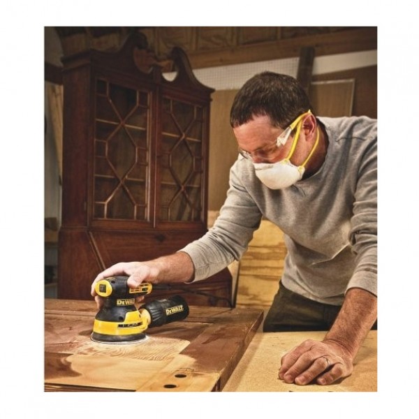 Шліфмашина ексцентрикова мережева DeWALT DWE6423