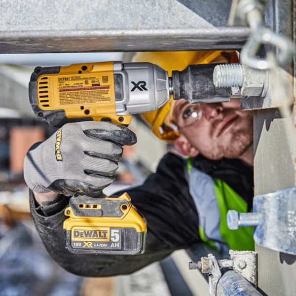 Гайковерт ударний акумуляторний бесщеточний DeWALT DCF897N