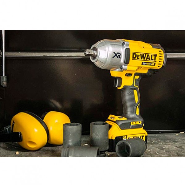 Гайковерт ударний акумуляторний бесщеточний DeWALT DCF899P2