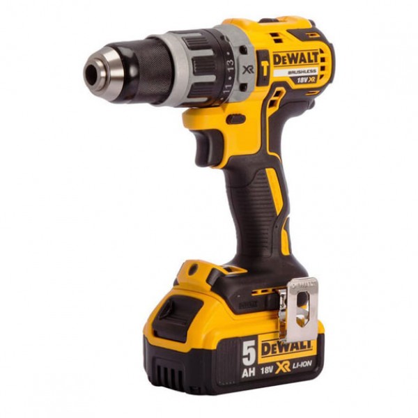 Набір з двох інструментів безщіткових DeWALT DCK2080P2T