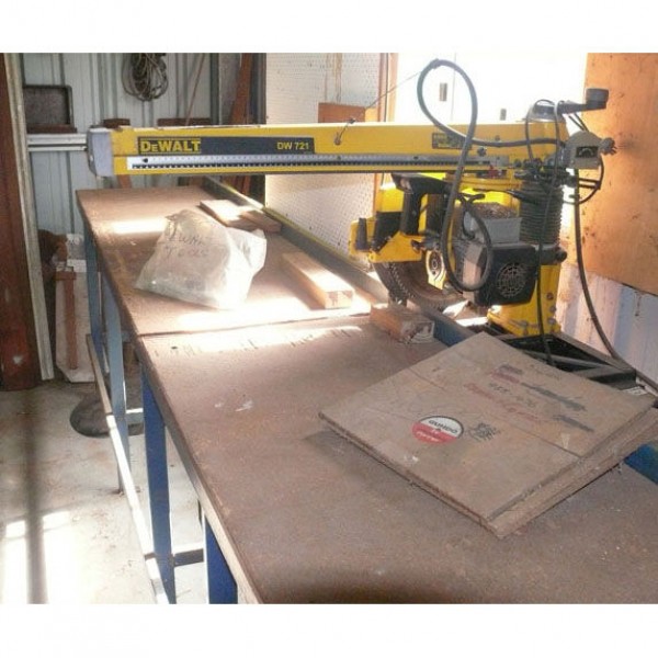 Пила радиально-консольная сетевая DeWALT DW721KN