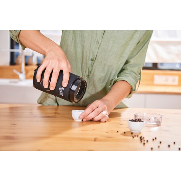 Кавомолка Black+Decker BXCG150E