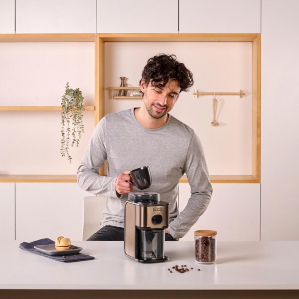 Кавомолка Black+Decker BXCG151E