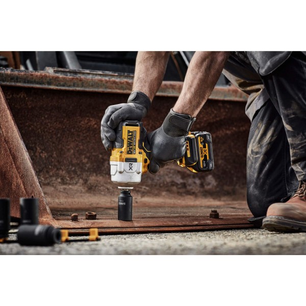 Гайкокрут ударний DeWALT безщітковий DCF961N XR Li-Ion 18В