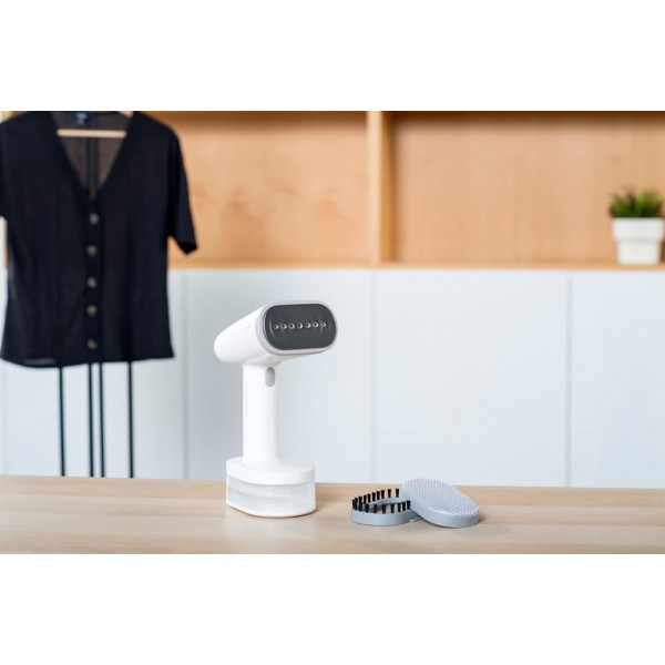 Отпариватель для одежды Black+Decker BXGS1600E