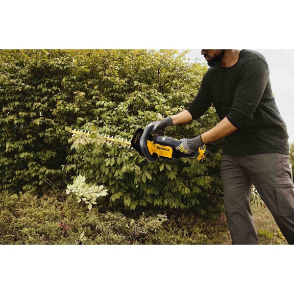 Кусторез аккумуляторный DeWALT DCMHT562N