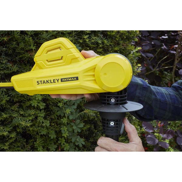 Кущоріз акумуляторний зі штангою Stanley FatMax SFMCPH845M1