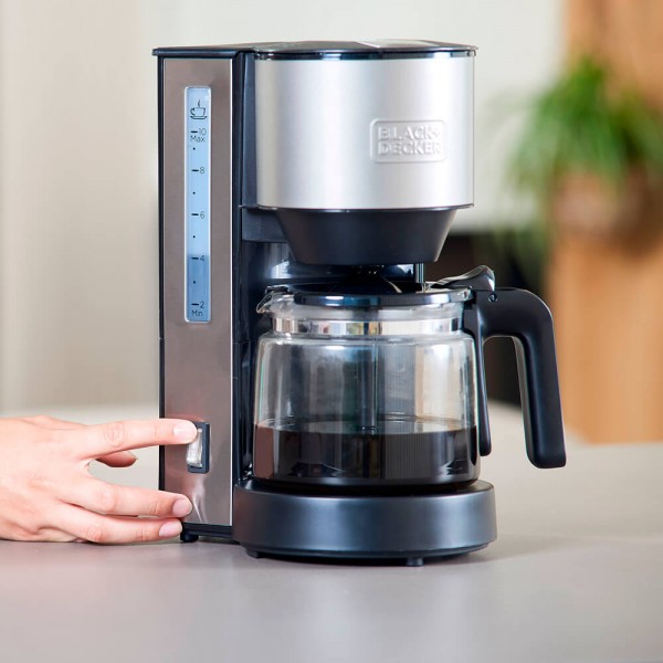 Кофеварка Black+Decker BXCO870E