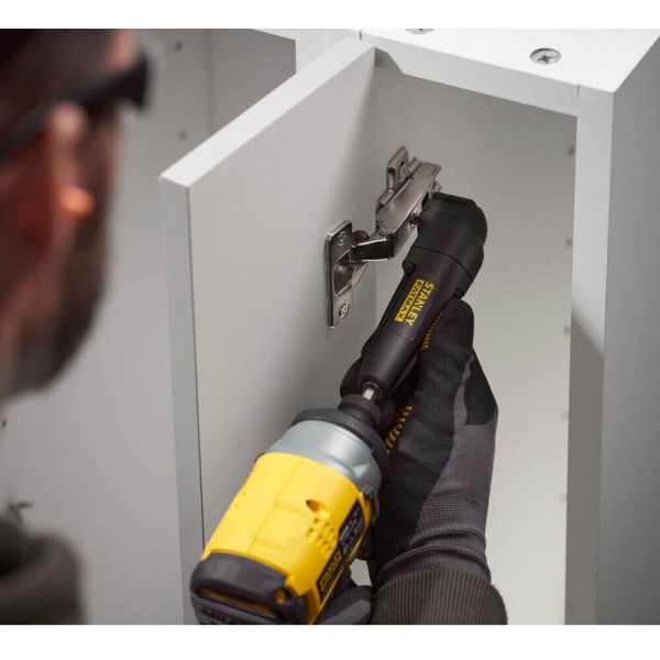 Насадка кутова з набором біт Stanley STA88582