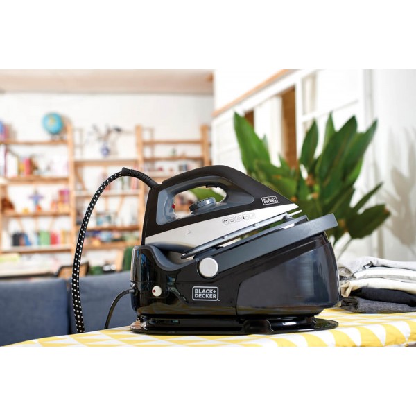 Праска з парогенератором Black+Decker BXSS2200E
