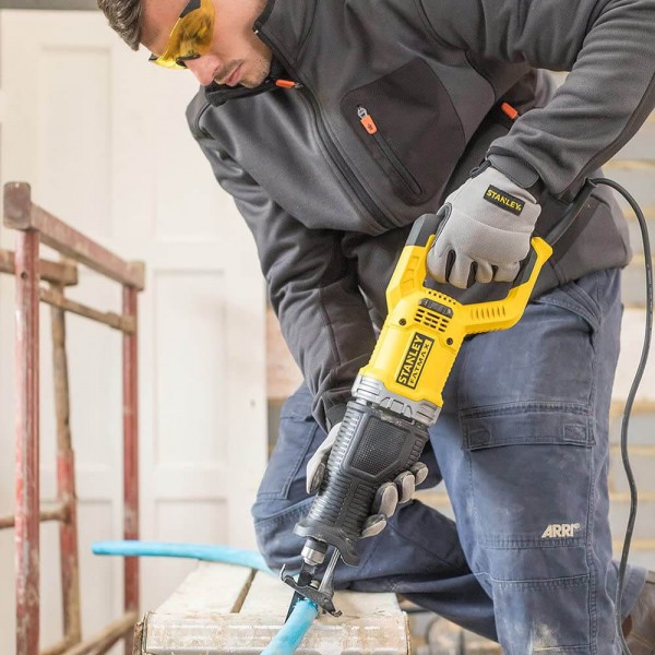 Пила шабельна мережева Stanley FatMax FME360