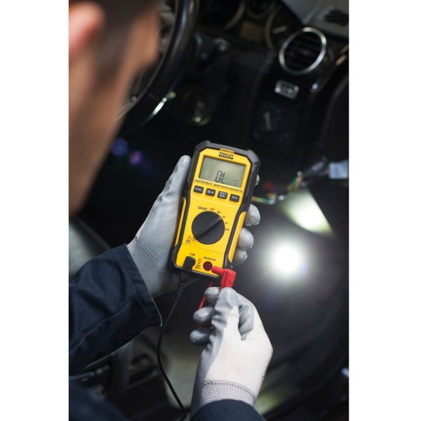 Мультиметр цифровий Stanley категорії САТ III (FMHT82563-0)