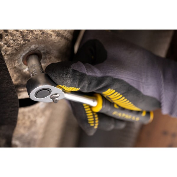 Головка торцевая Stanley 1/4" х 11 мм (FMMT17196-0)