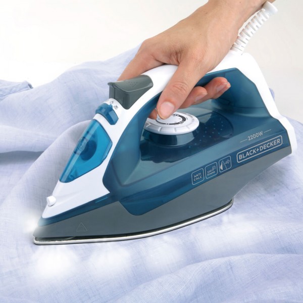 Праска Black+Decker BXIR2200E