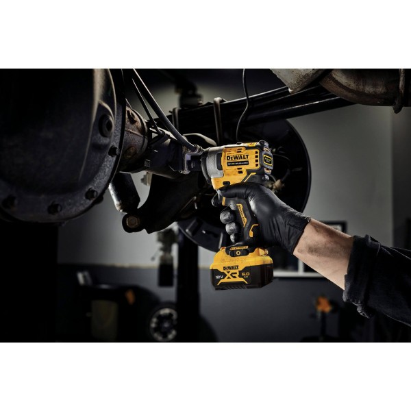 Гайкокрут ударный DeWALT бесщеточный DCF901P2 XR Li-Ion 12В